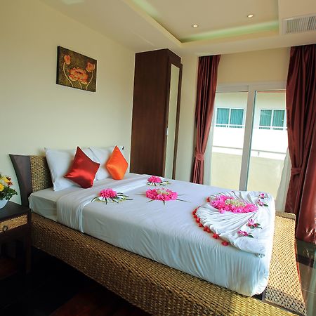 Phunawa Resort Phuket Karon Beach - Sha Plus Buitenkant foto